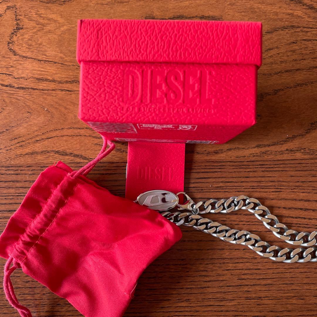 DIESEL Dx1509 チェーンネックレス箱付き