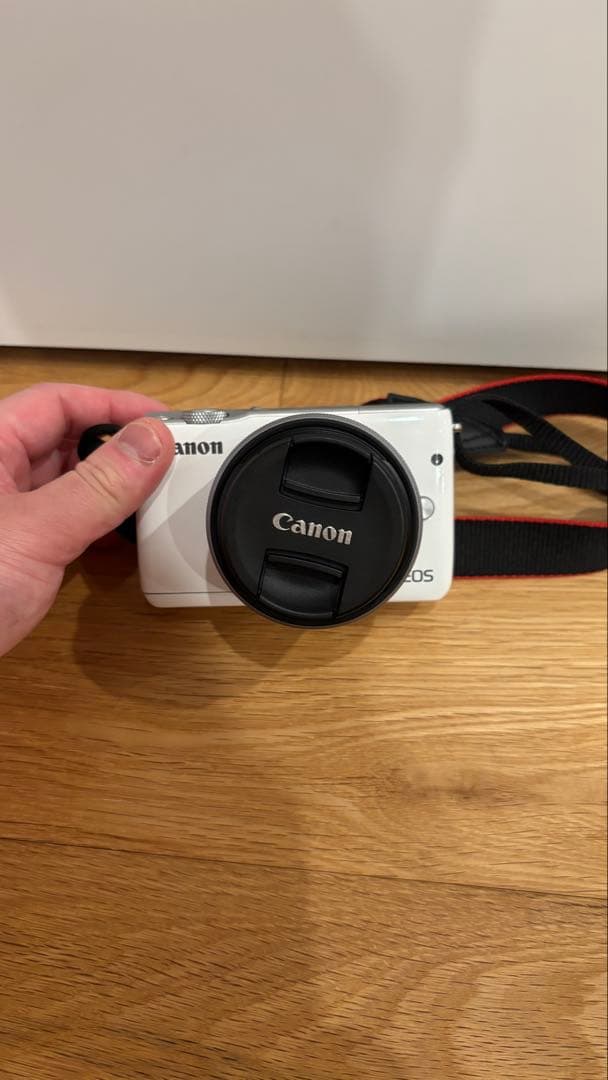Canon ミラーレス一眼カメラ レンズ2本付き