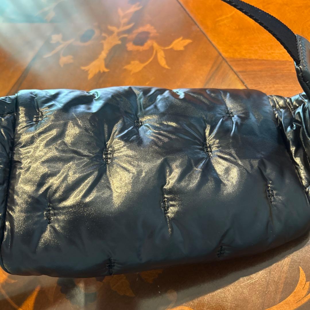 トリーバーチ　ボディバッグ