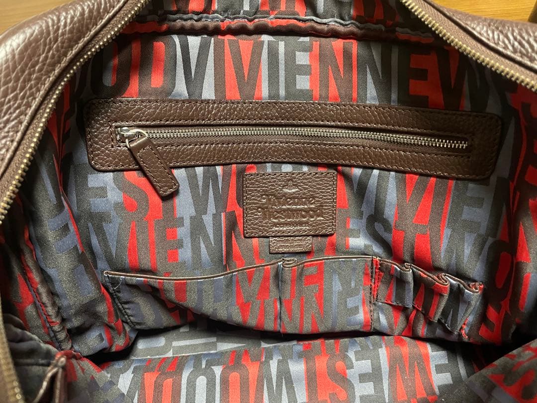 ヴィヴィアンウエストウッド　ブラウンレザー ビジネスバッグ　ショルダーバック