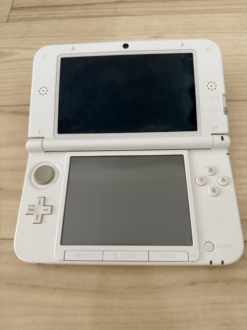 【動作良好】ニンテンドー3DSLL ホワイト