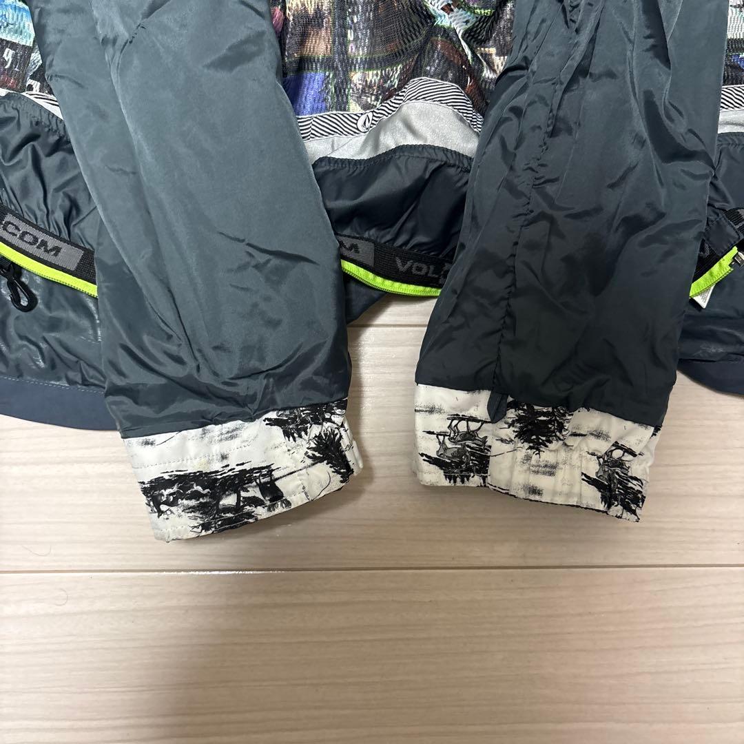 スノボウェア 男性用 VOLCOM 上下セット　ボルコム　GORE-TEX