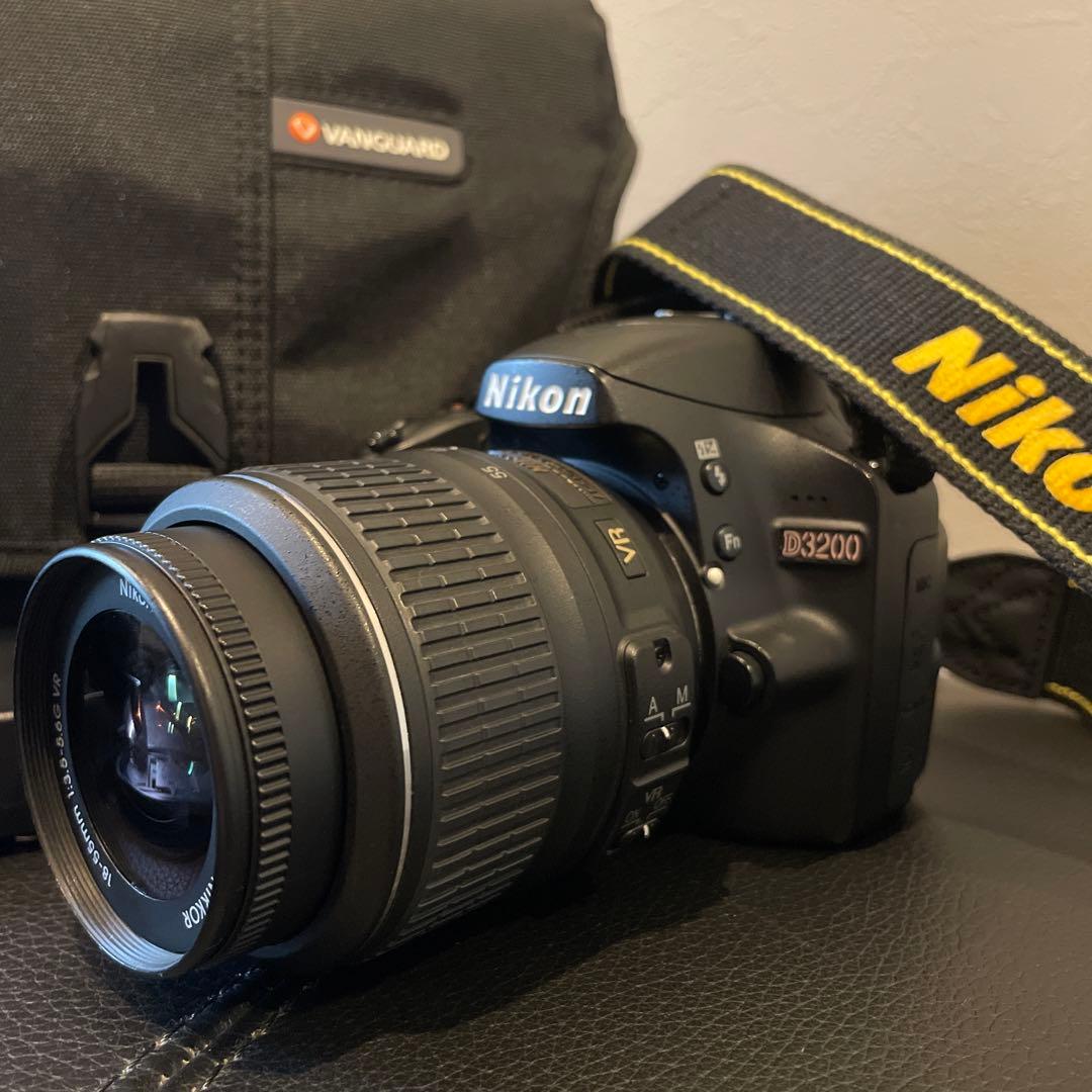 Nikon D3200 望遠レンズ付き