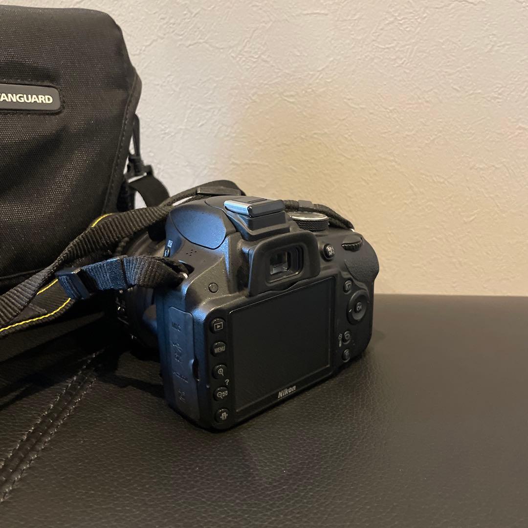 Nikon D3200 望遠レンズ付き