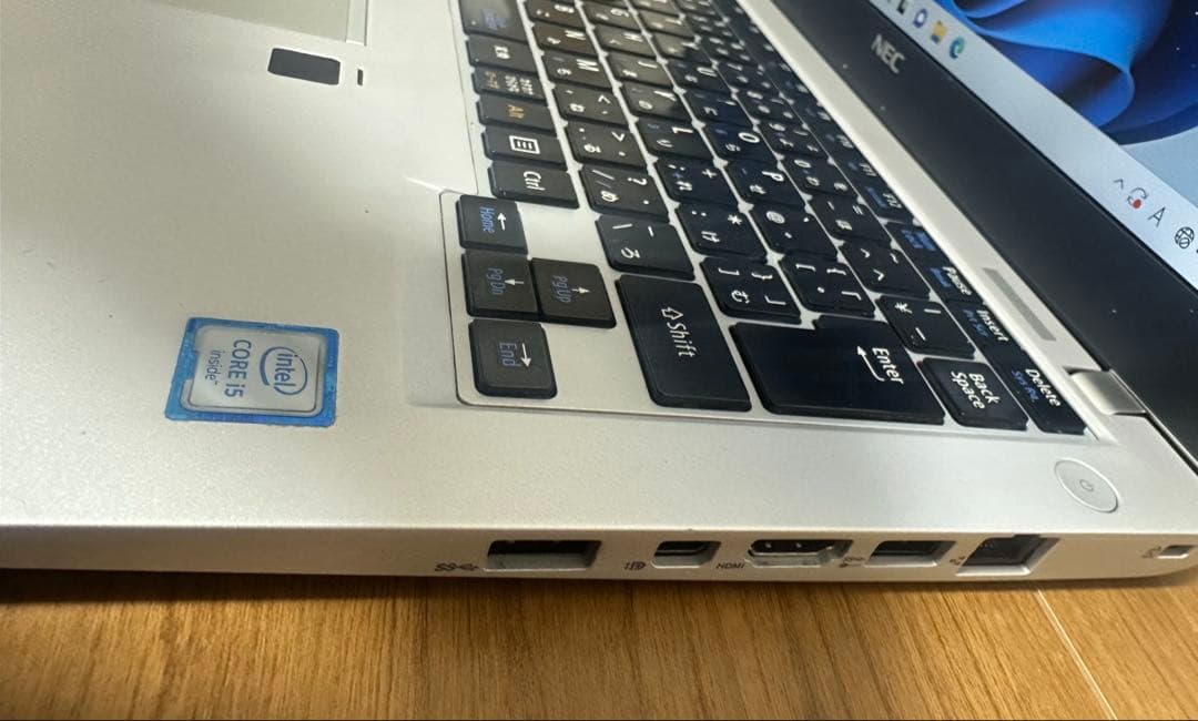 NEC Core i5 第6世代メモリ8GB SSD128GB W11