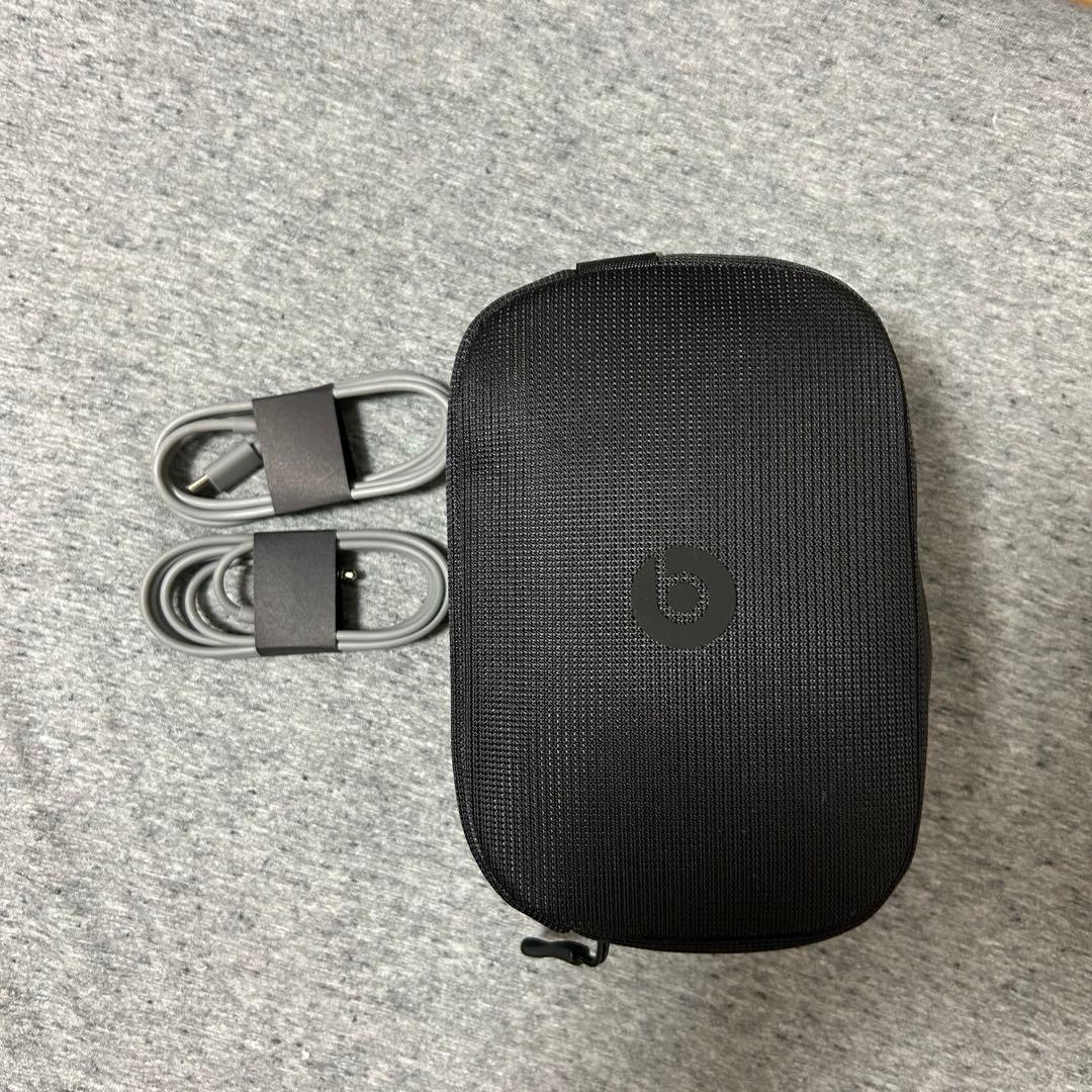 【美品】Beats Studio Pro ワイヤレスヘッドホン ブラック