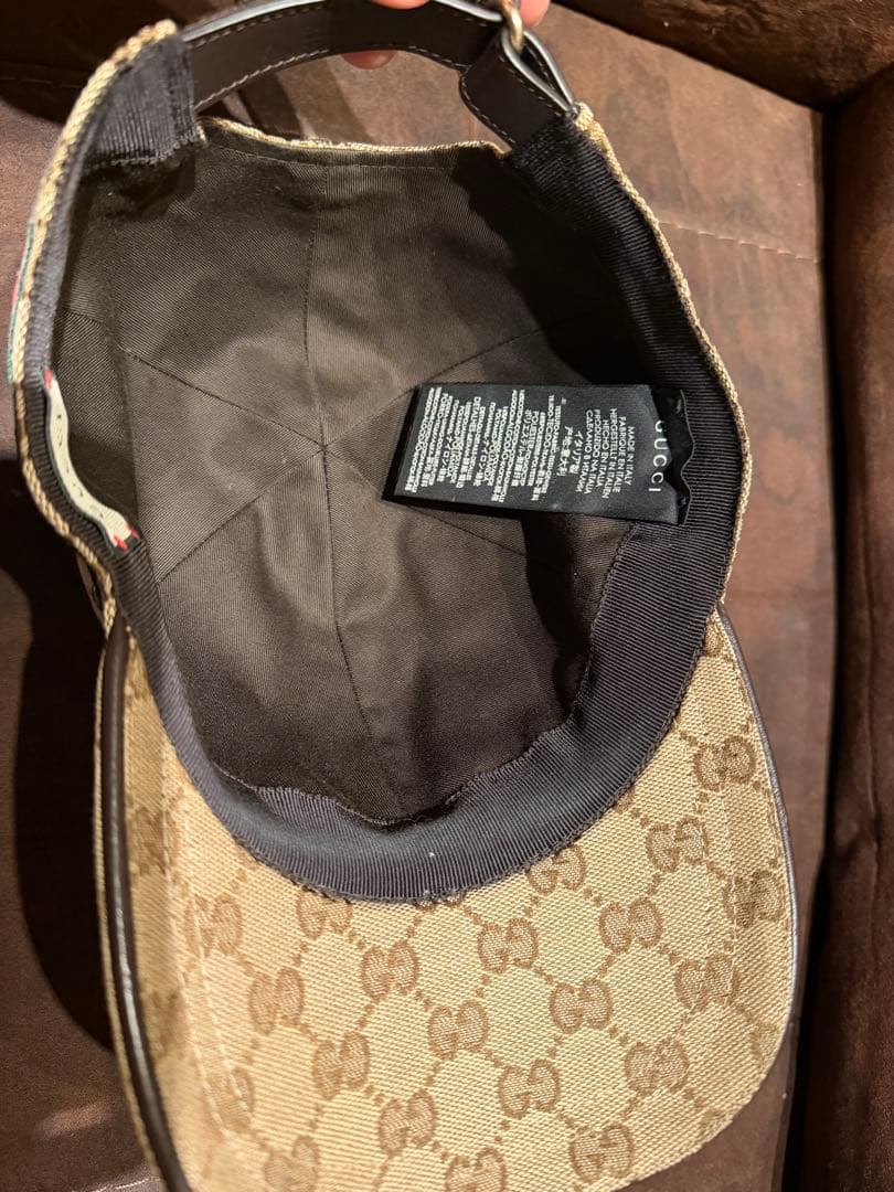 グッチ　GUCCI キャップ　レディース