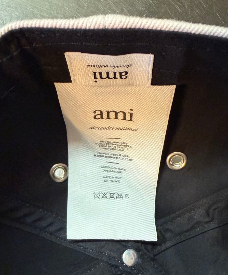 ami paris アミ パリス ロゴ金具付き ベースボールキャップ