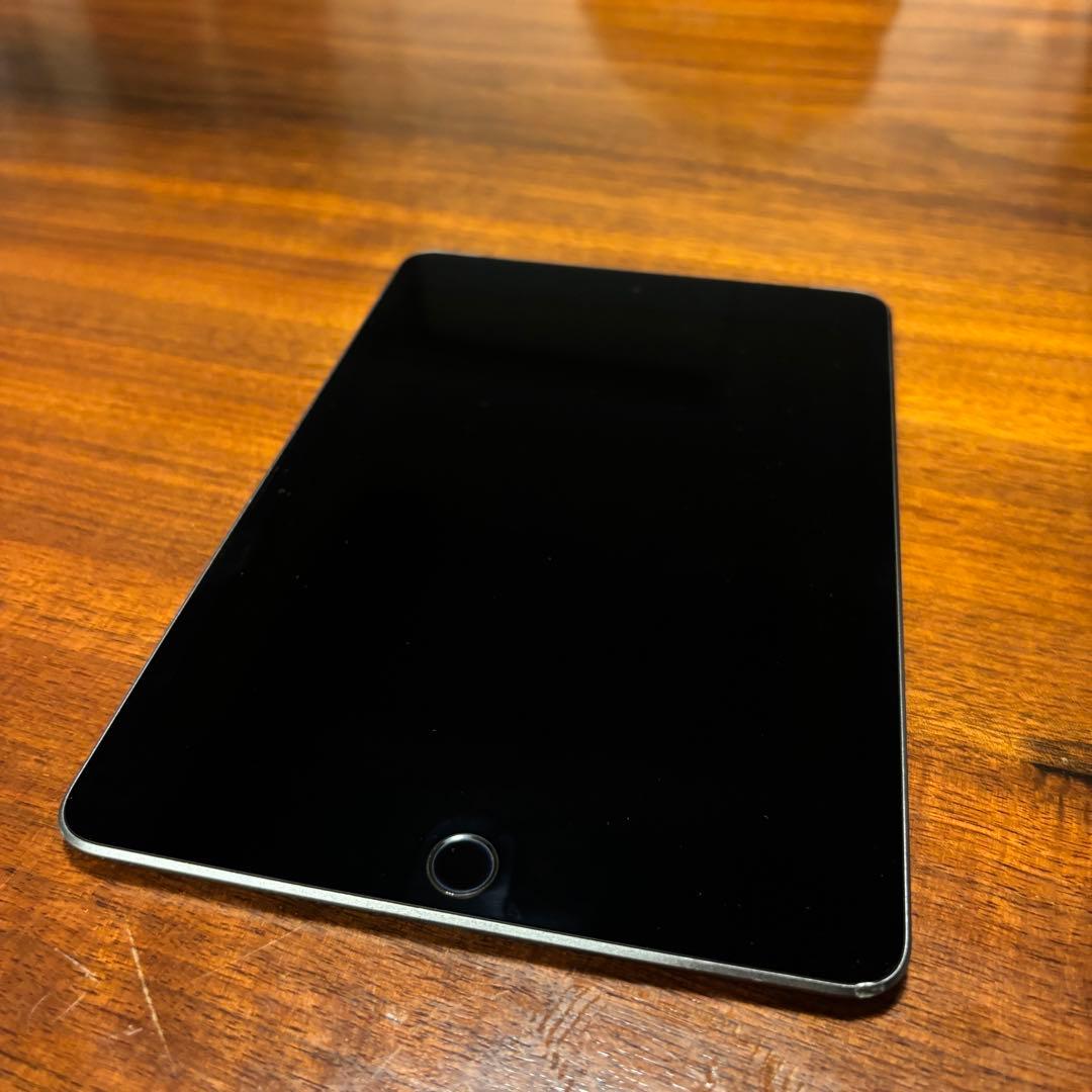 【新品純正HDMI付】iPad mini 5 Cellular SIMフリー