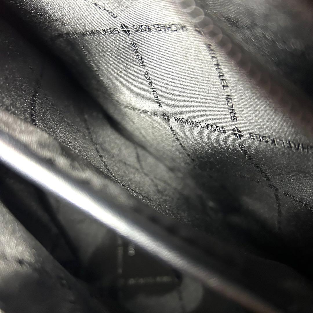 【極美品】マイケルコース レザーリュック 黒 A4