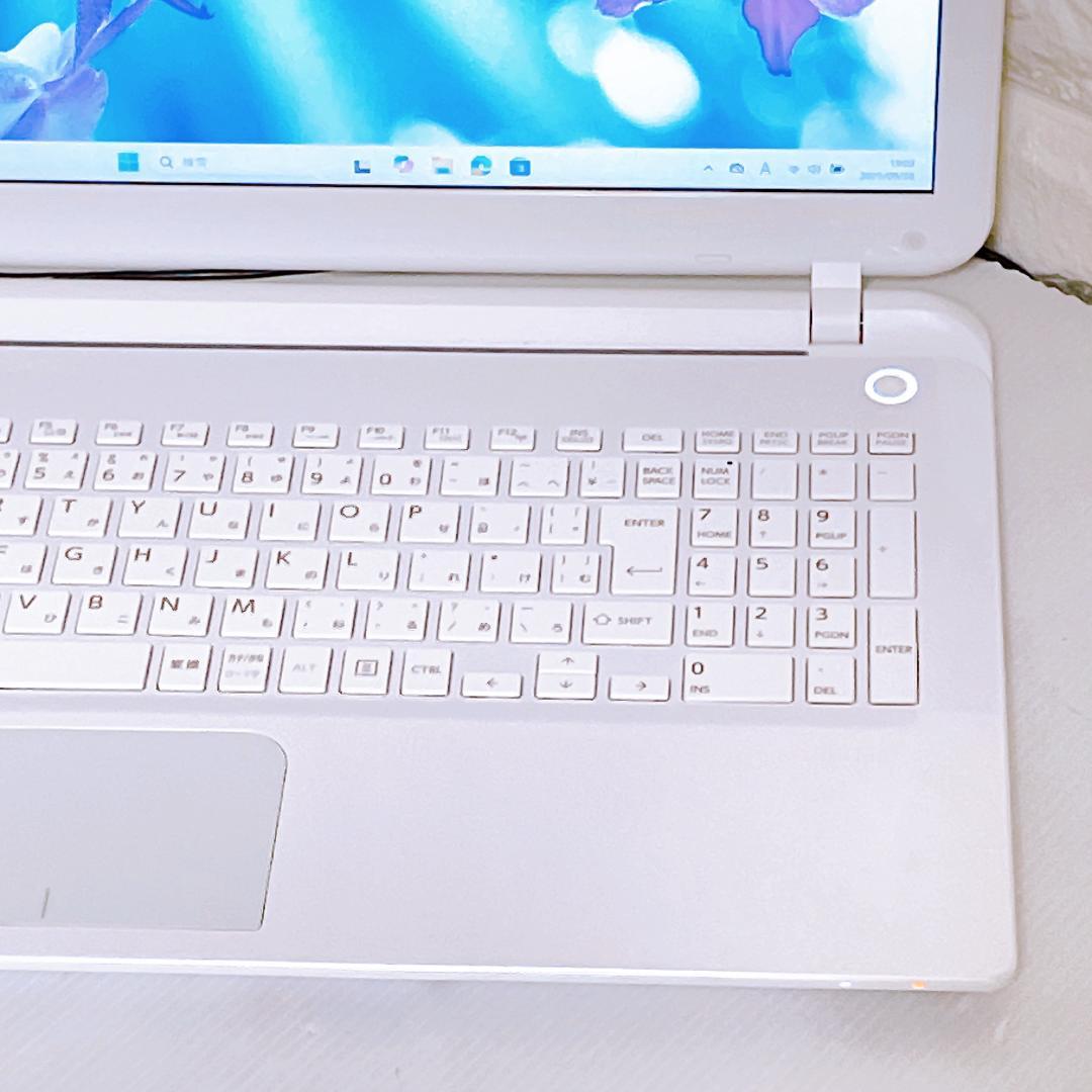 ノートパソコン 快速 SSD Windows11 i7 8GB ノートPC