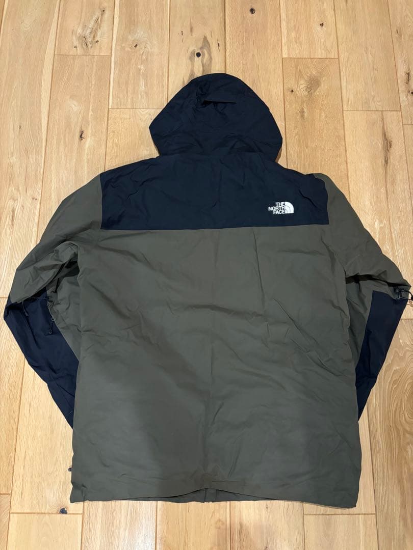 【美品】ノースフェイス スノーボード ウェア カーキ インナーダウン付き