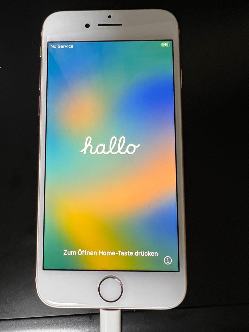 Apple iPhone8ゴールド64GB 本体