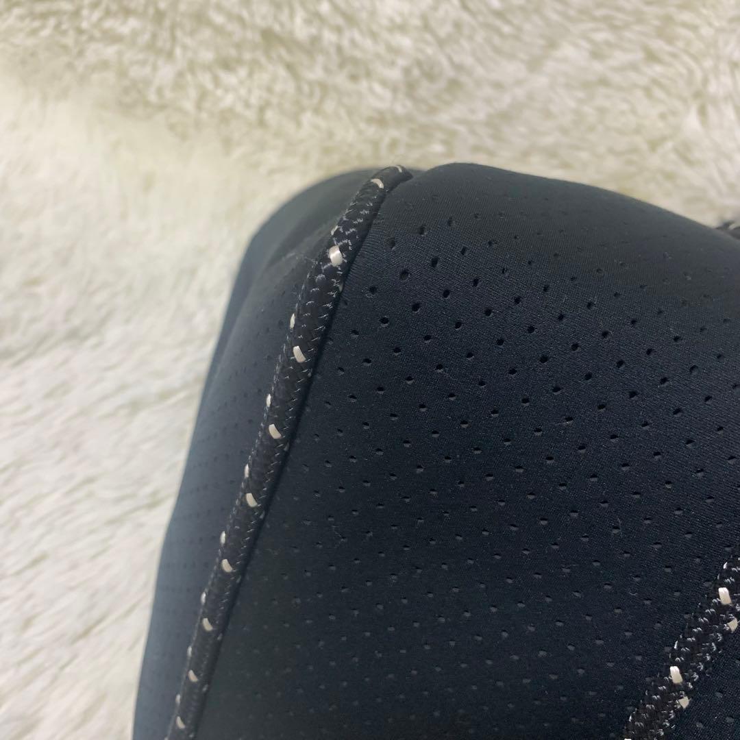 【美品】ステイトオブエスケープ　マザーズバック　大容量　パンチング　黒　ポーチ付