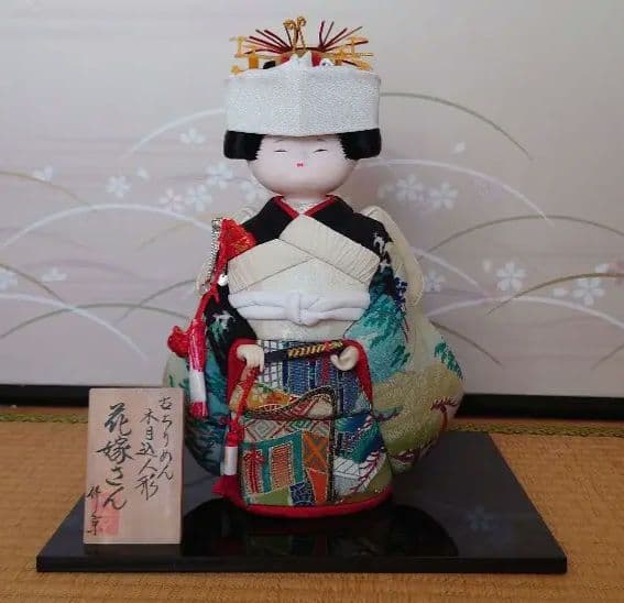 木目込人形 花嫁さん