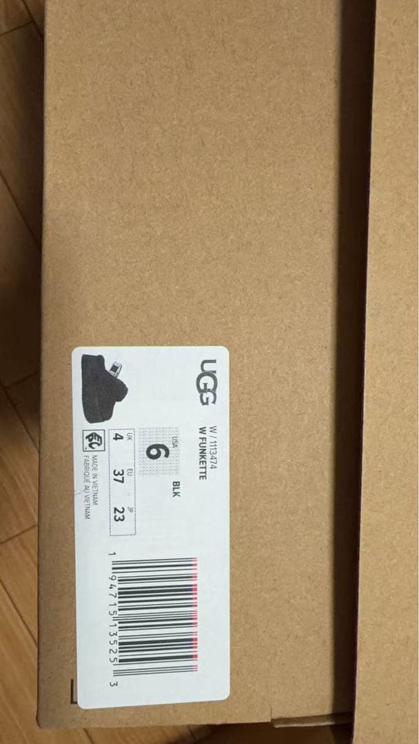 UGG - W FUNKETTE 【1113474-BLK】 （BLK）