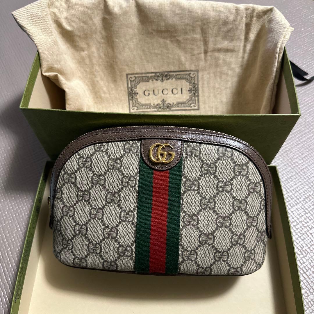 GUCCI グッチ　ポーチ　新品未使用