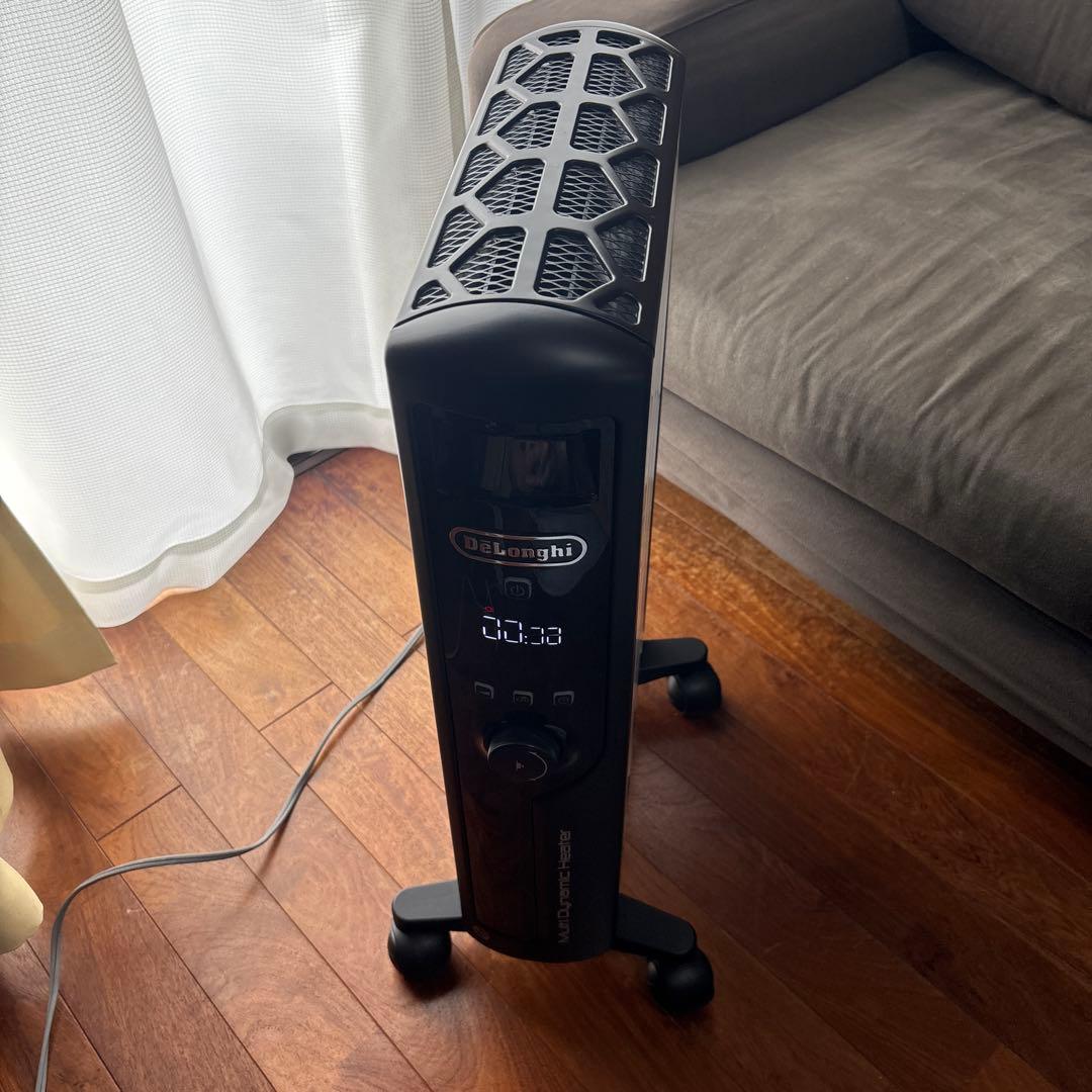 De'Longhi マルチダイナミックヒーター ブラック/ホワイト　説明書あり