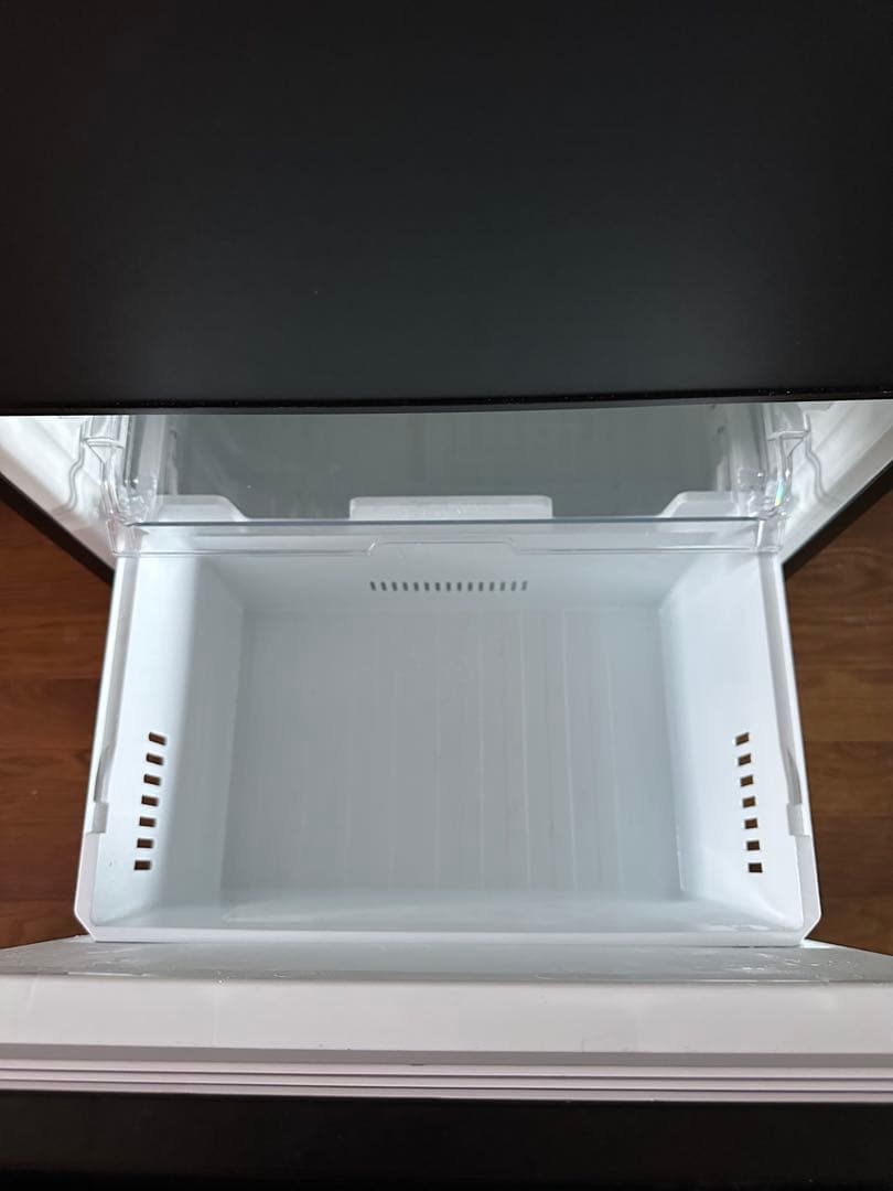 【美品】2024年式 東芝 冷蔵庫 330L GR-V33SC ブラック 3ドア