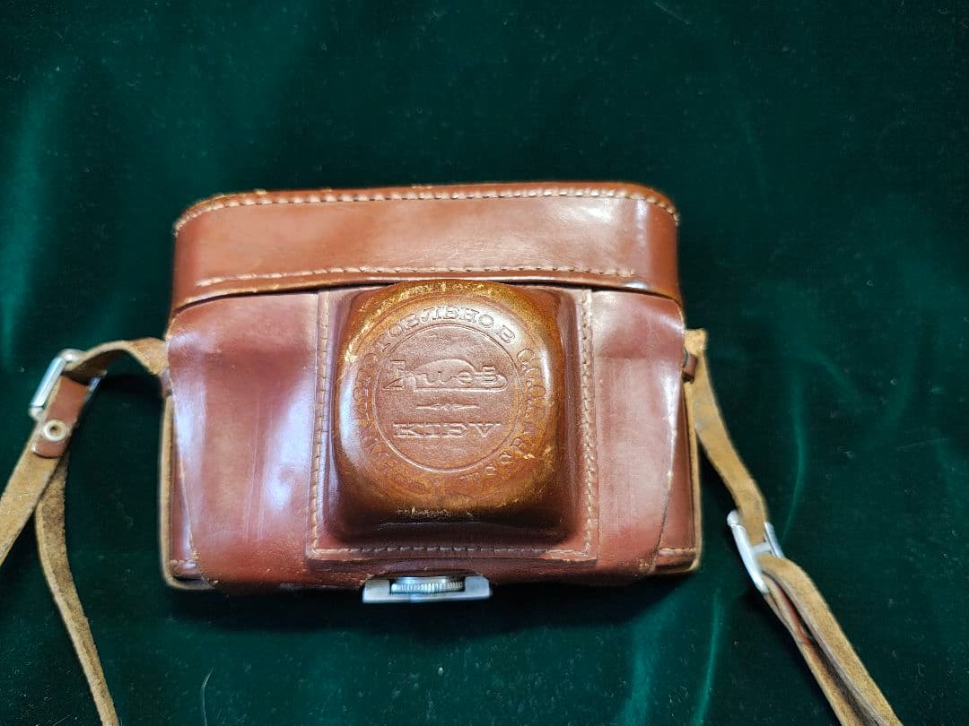 キエフ ロシア製レンジファインダー フィルムカメラ レンズ、ケース付き３台