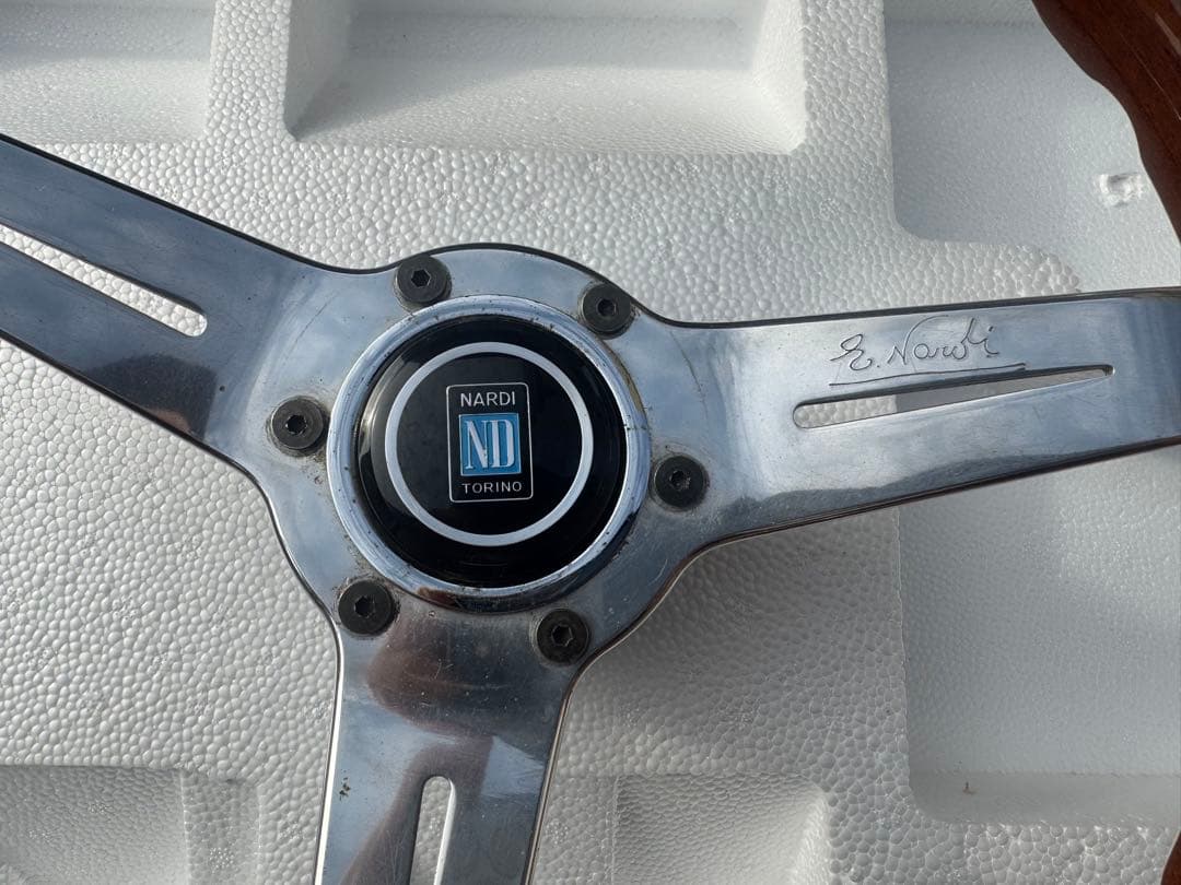 ⭐︎ドナルド⭐︎NARDI ステアリング ハンドル