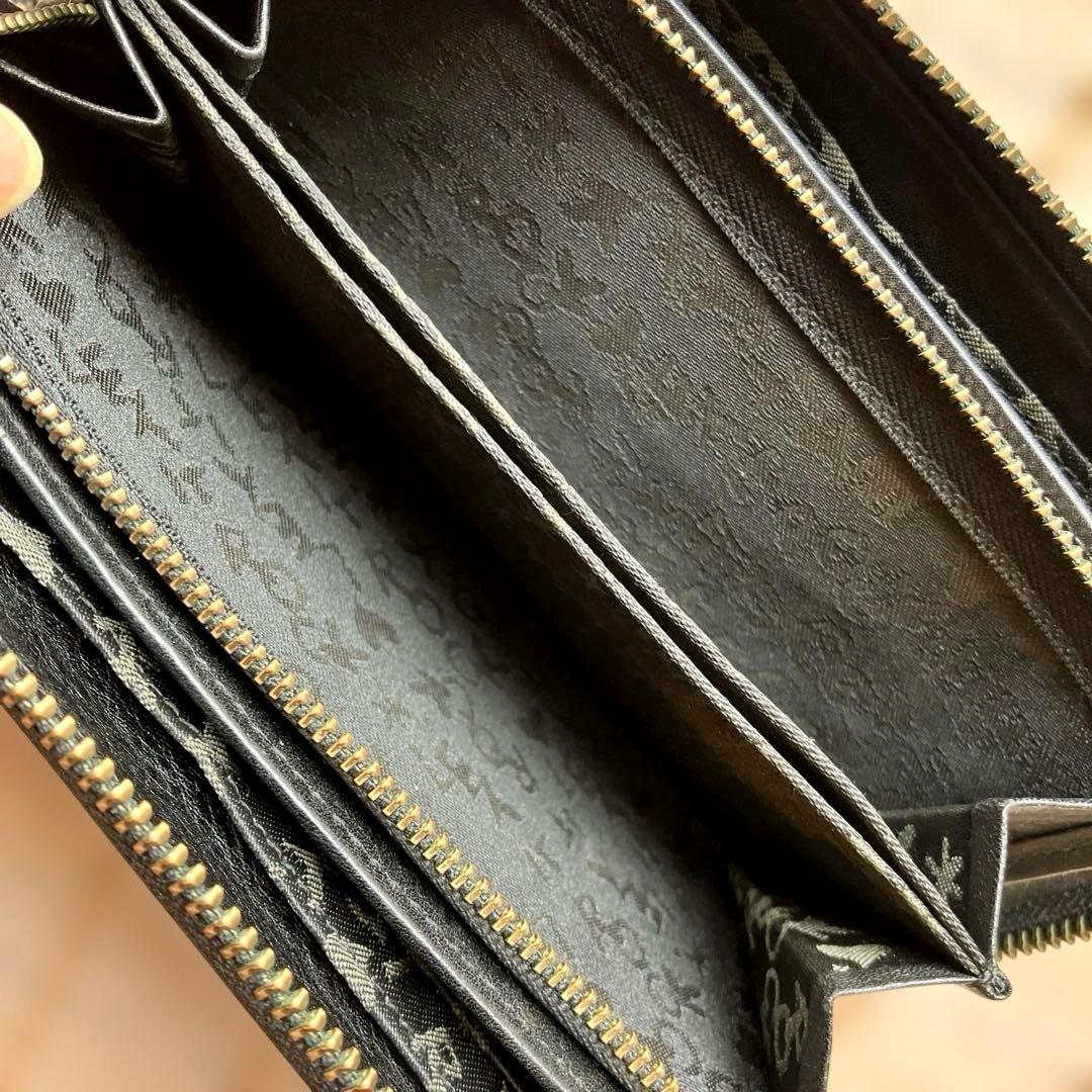 Vivienne Westwood【正規品】ヌーロック ラウンドファスナー長財布