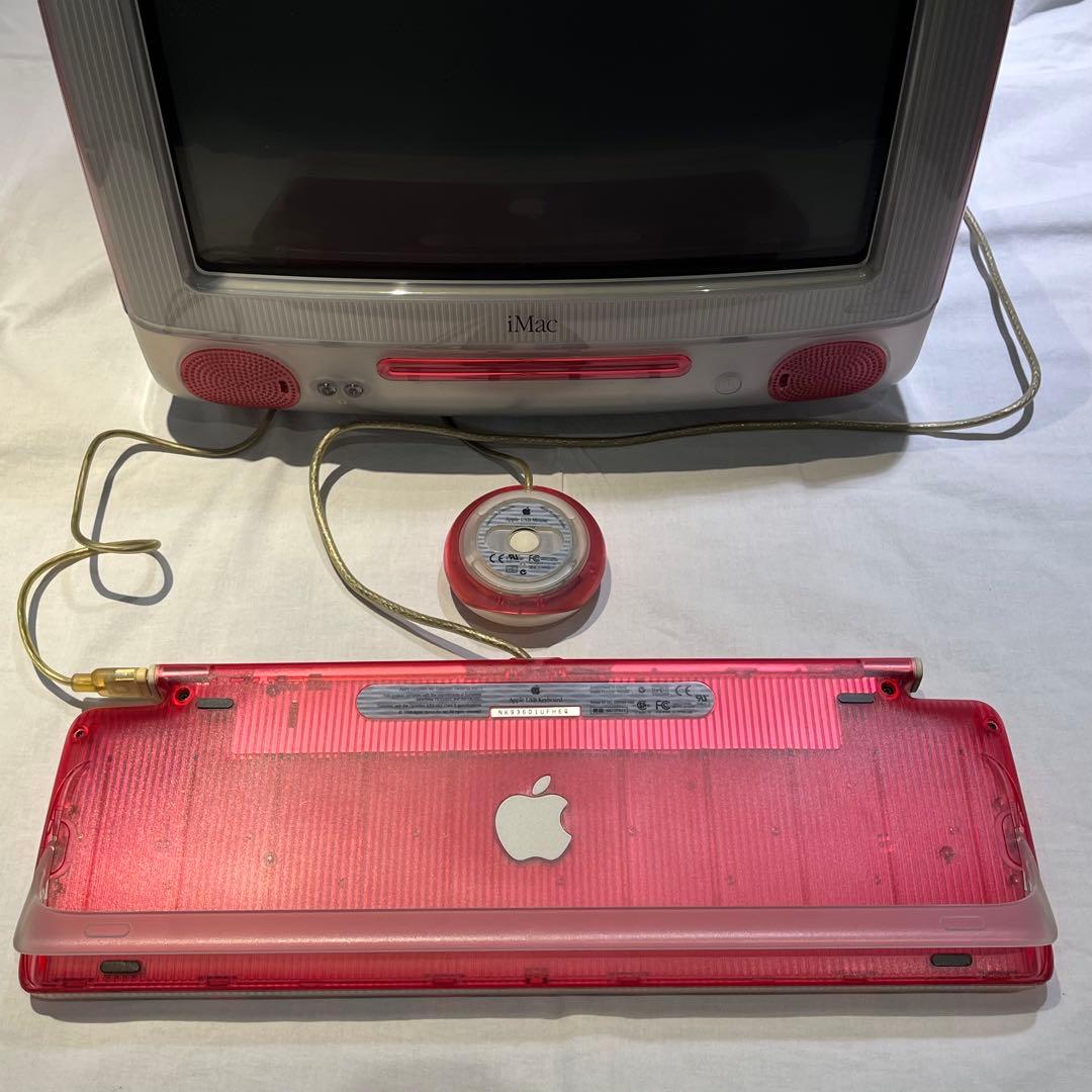 初期iMac DVストロベリー、本体とキーボード・マウス付き