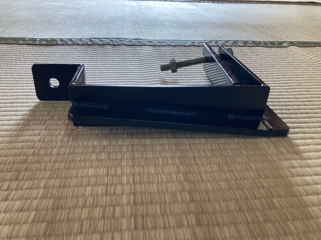 17プロフィア　フォグランプステー