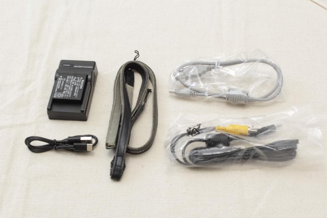 ノブ！RICOH GR DIGITAL III　デジカメ