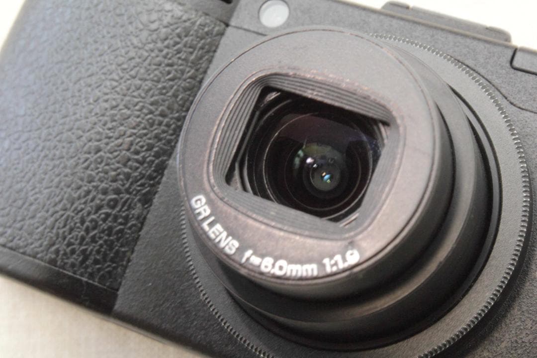 ノブ！RICOH GR DIGITAL III　デジカメ