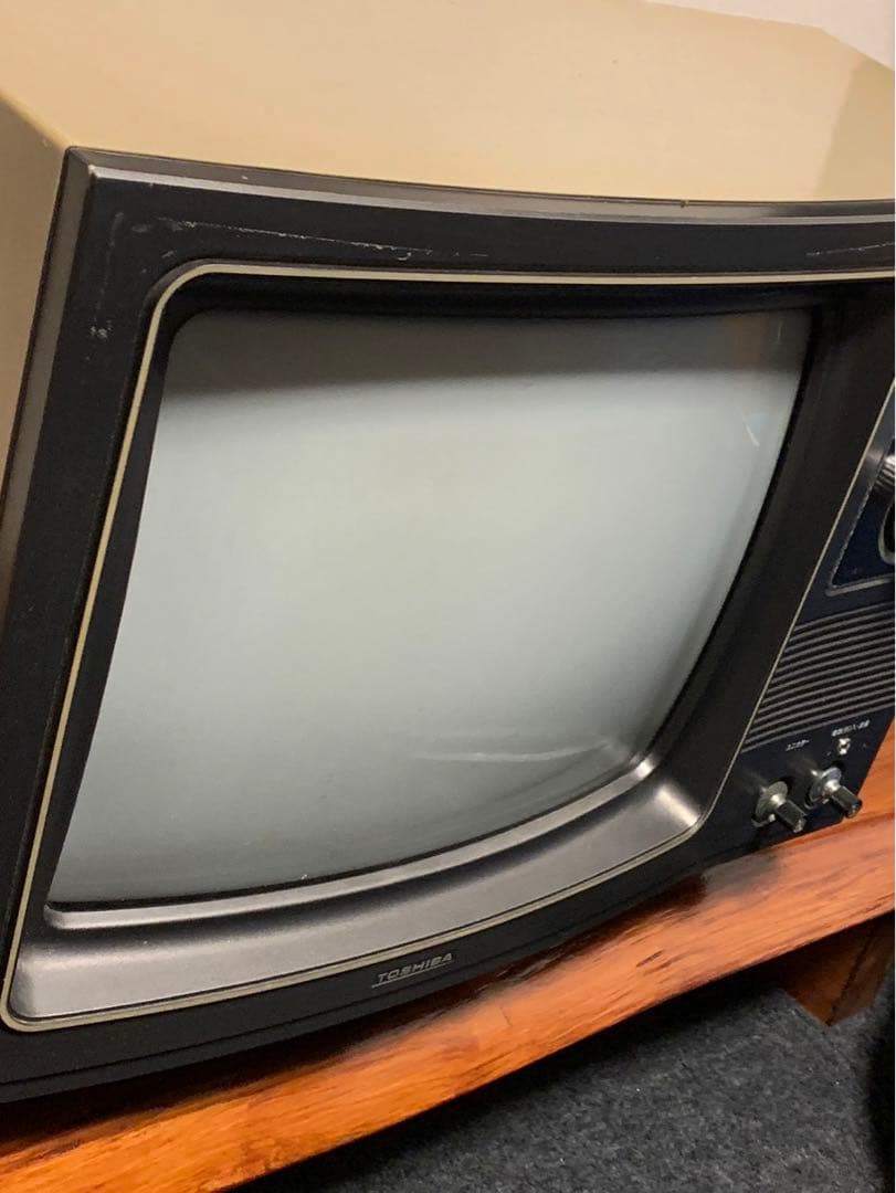 東芝カラーテレビTOSHIBAブラウン管
