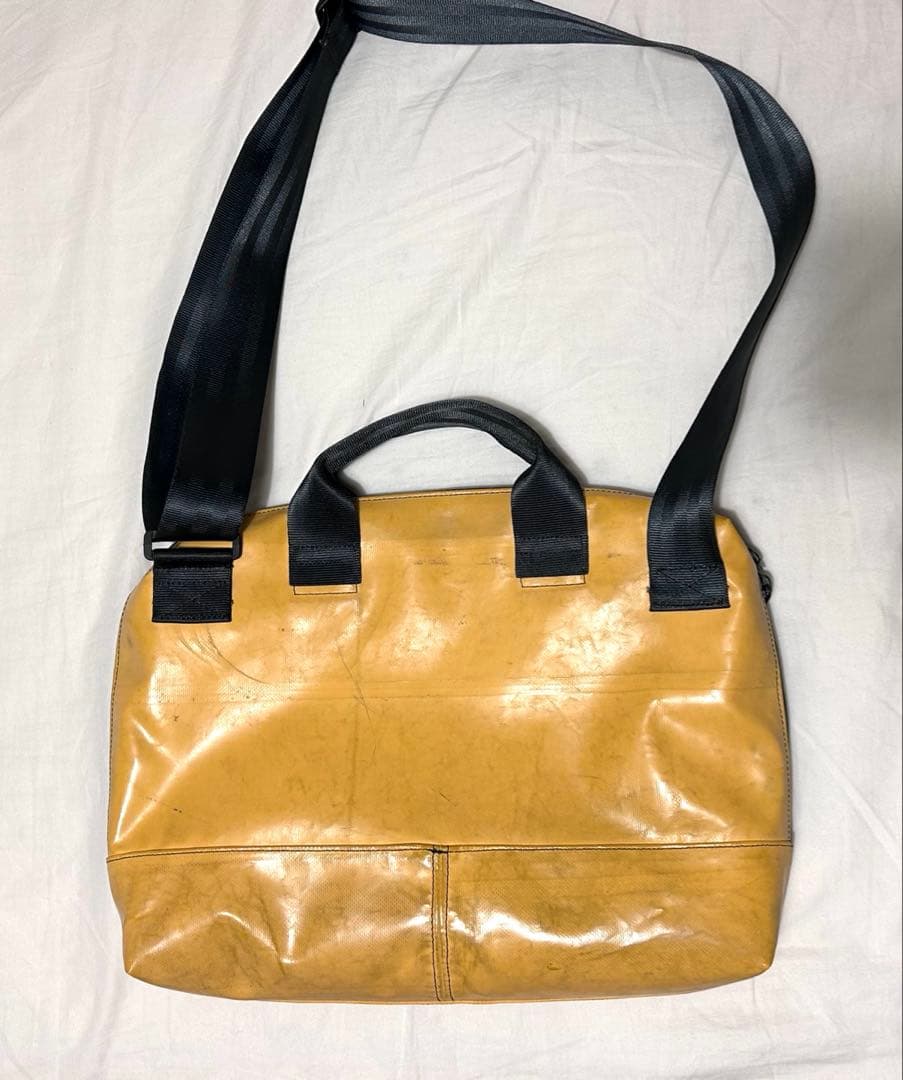 人気 FREITAG F304 MOSSメッセンジャーバッグ ブルーイエロー