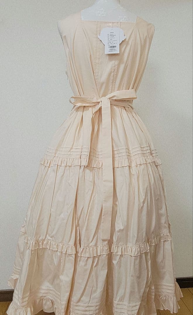 NyaNya Strawberry Flowers on the Hill柄