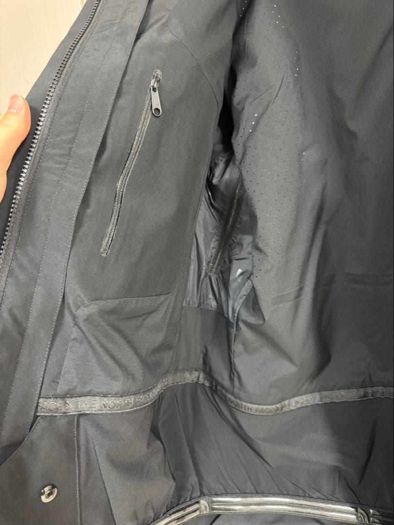 ノースフェイス　マウンテンパーカー NP61800 XL