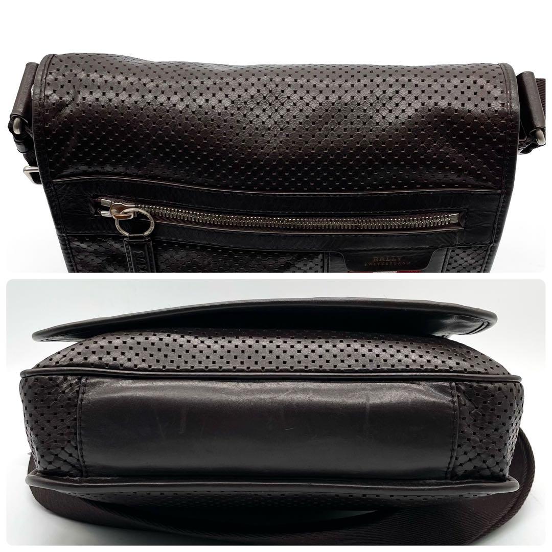 【美品】BALLY メッセンジャーバッグ パンチング レザー ブラウン トレスポ