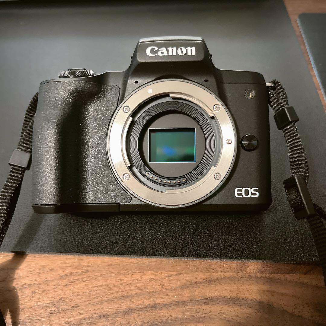 Canon/EOS Kiss M2 ミラーレス一眼カメラ　レンズ2種
