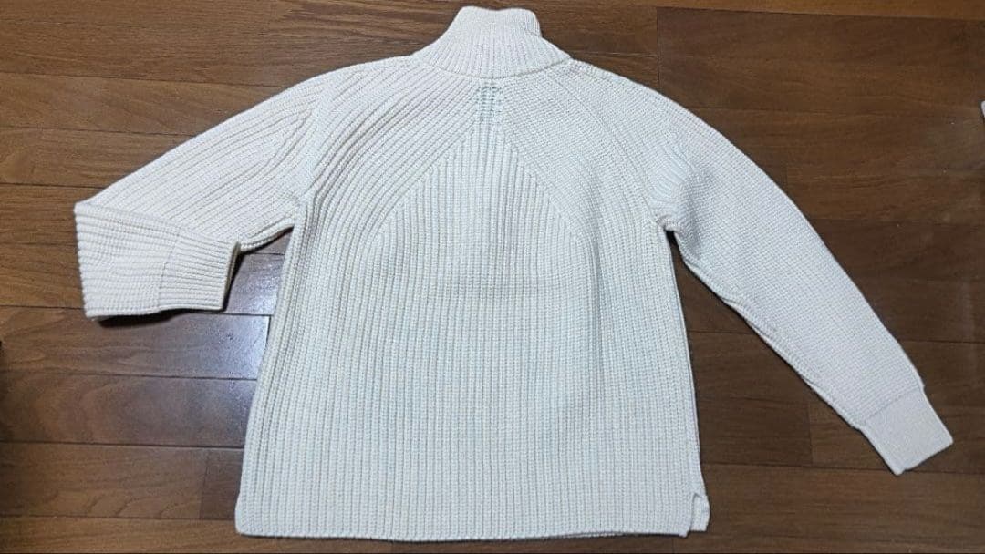 バトナー▪ハーフジップセーター