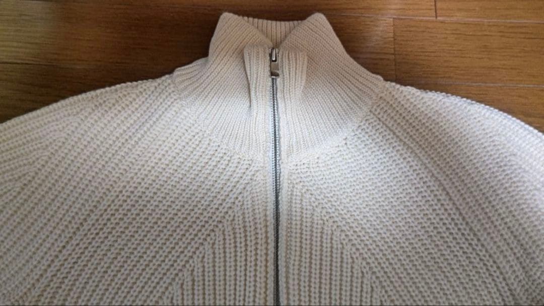 バトナー▪ハーフジップセーター