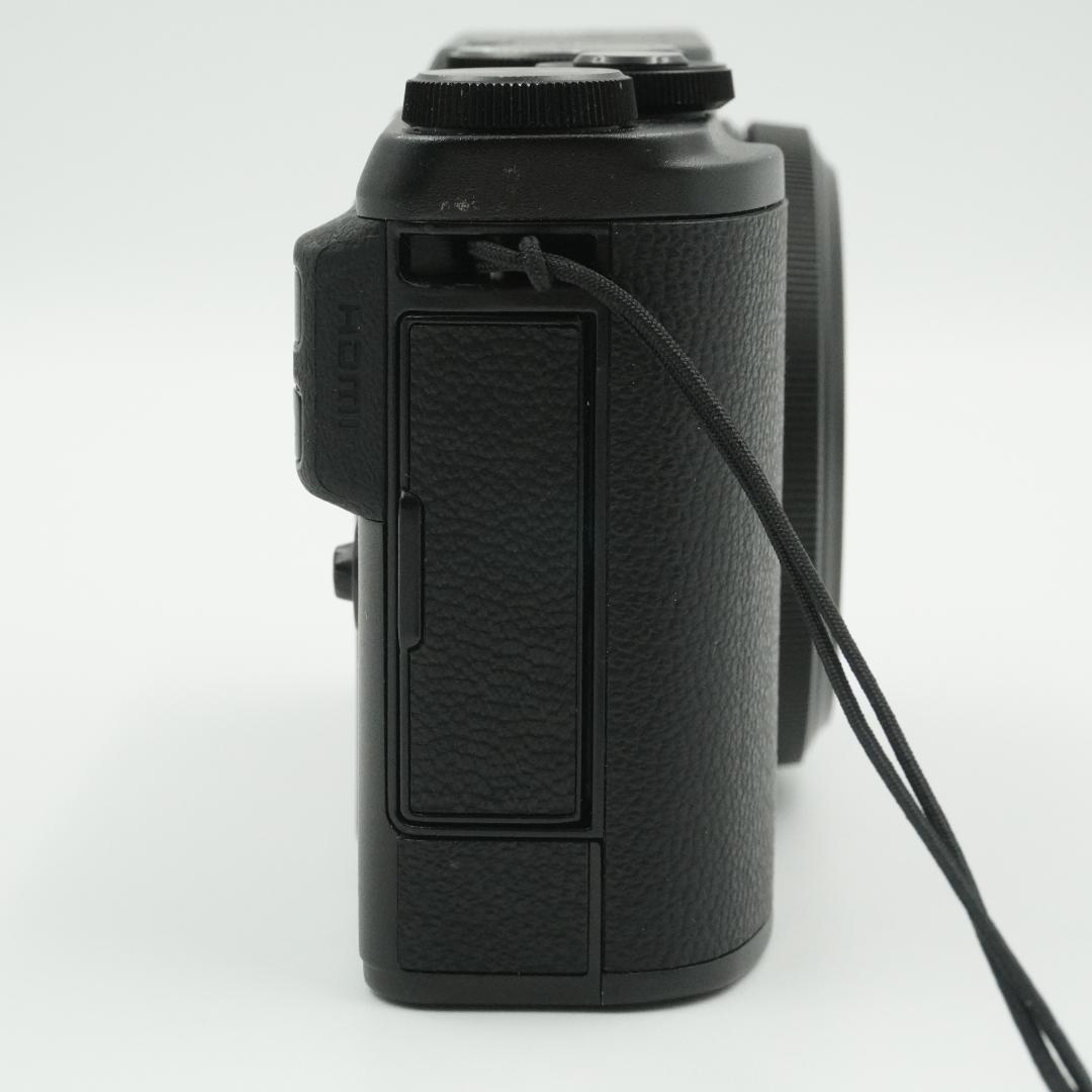 ■美品■ FUJIFILM XF10 ブラック