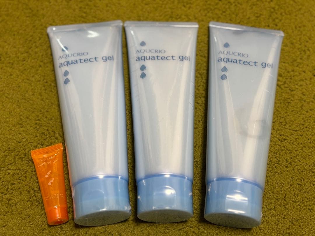 新品未開封 アースケア アクシリオ アクアテクトゲル ゲル状保湿クリーム250g