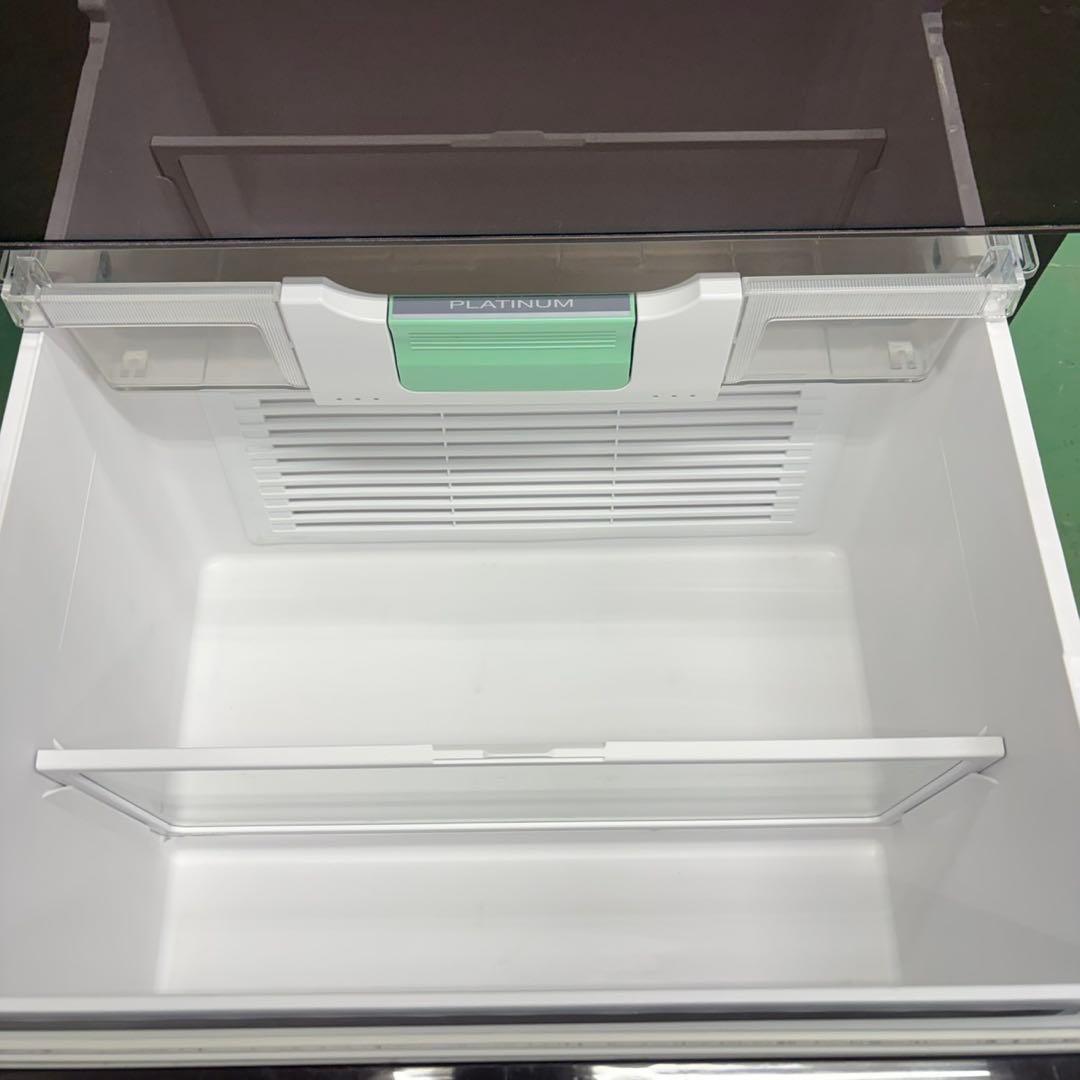 635 関東圏配送　大人気　鏡面デザイン　右開き　400L強　極美品　5ドア