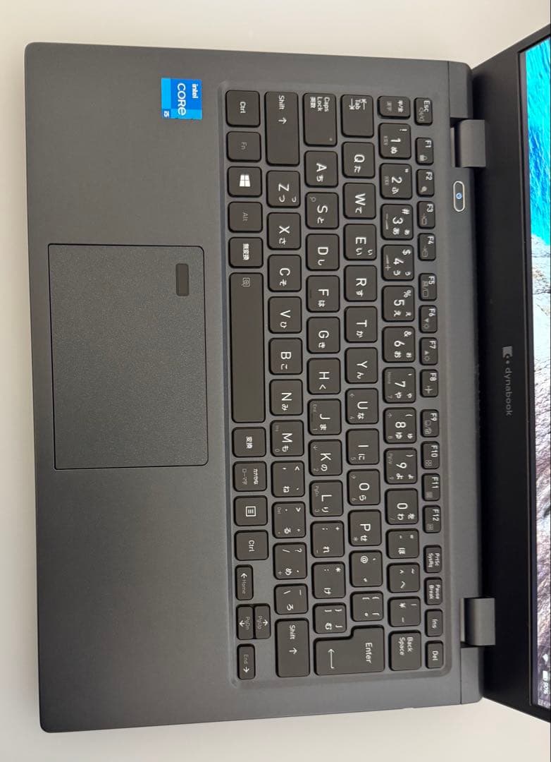 累積957h 東芝 G83/HS 8GB 256GB Office 指紋・顔認