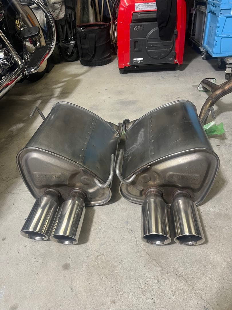 WRX STI マフラー本体 手渡し