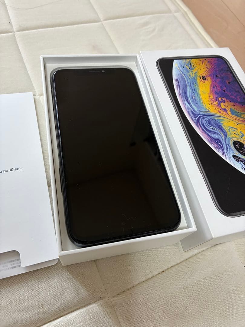 スマートフォン本体 iPhone xs 256GB