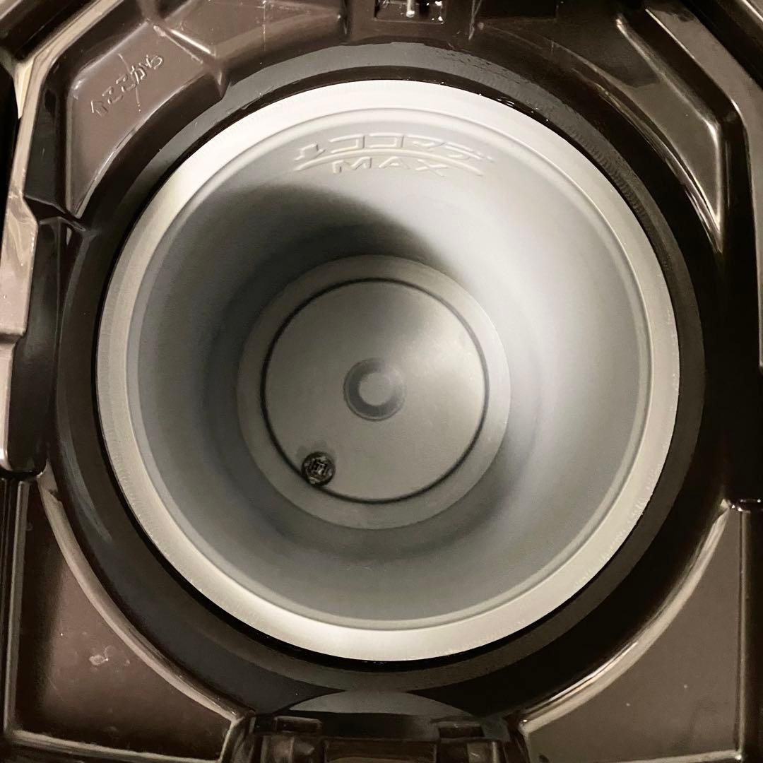 ブラウンカラーのオシャレさん♪ 保温もできで経済的♪蒸気レスVE電気まほうびん