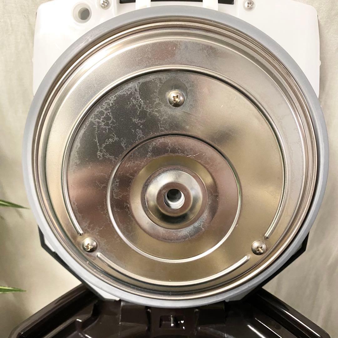 ブラウンカラーのオシャレさん♪ 保温もできで経済的♪蒸気レスVE電気まほうびん