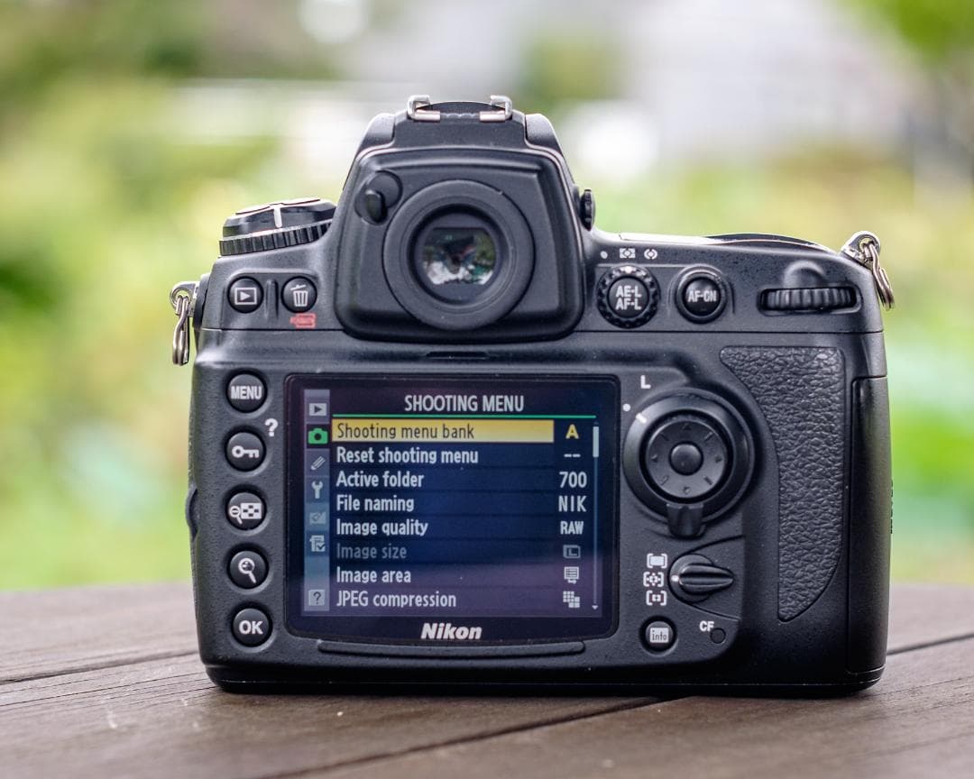 Nikon D700 – シャッター回数 25,312回