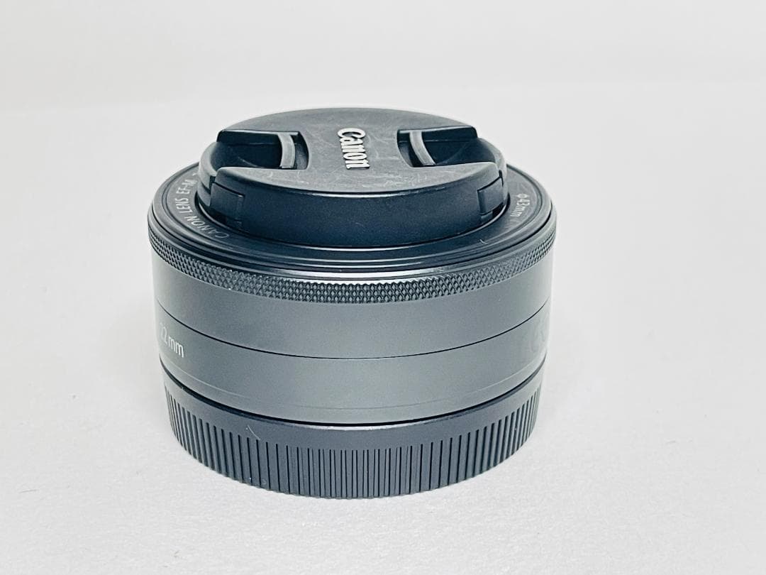Canon キヤノン EF-M 22mm F2 STM 単焦点レンズ ブラック