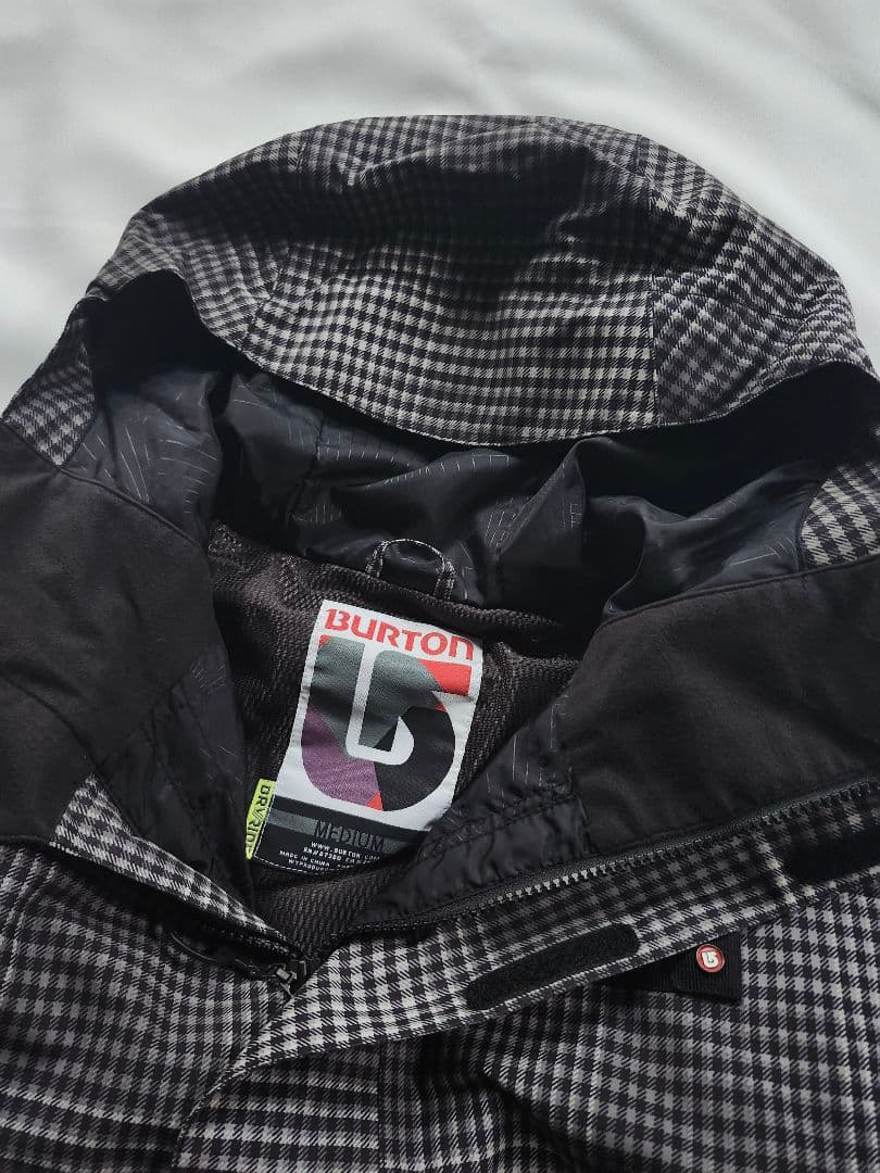 バートン　メンズ　スノボジャケット　ウェア