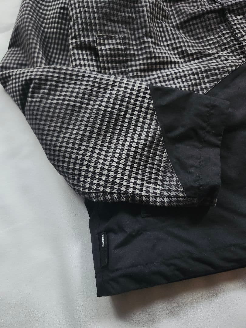 バートン　メンズ　スノボジャケット　ウェア